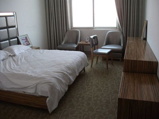 點(diǎn)擊查看詳細(xì)信息<br>標(biāo)題：客房系列 閱讀次數(shù)：2108